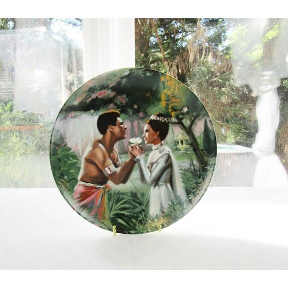 The King and I, Fourth in Series Plate, We Kiss in a Shadow - Picture 1 of 10